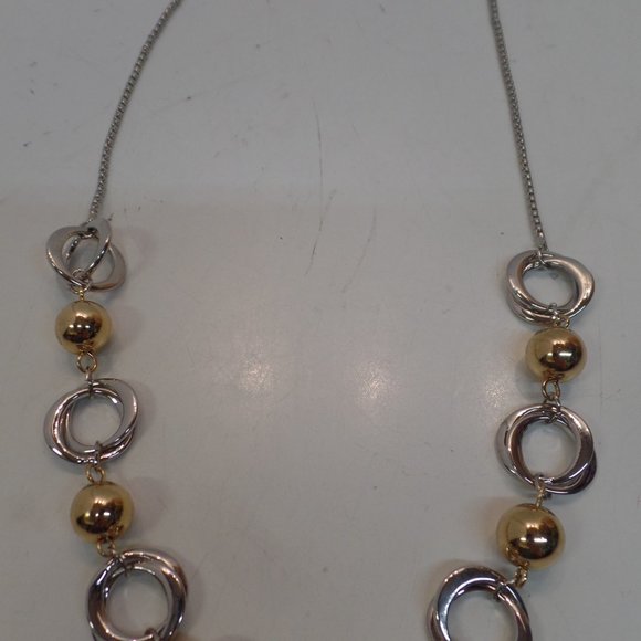 Cato Goldtone & Silvertone Large Link & Ball Necklace Adj to 19" - Picture 7 of 11